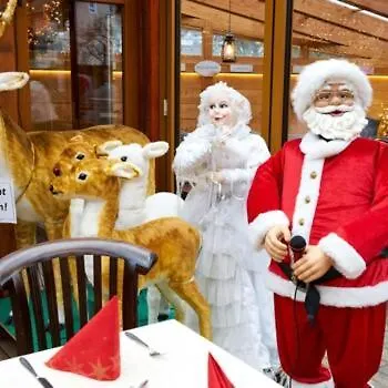 Отель Am Eifelsteig 3*